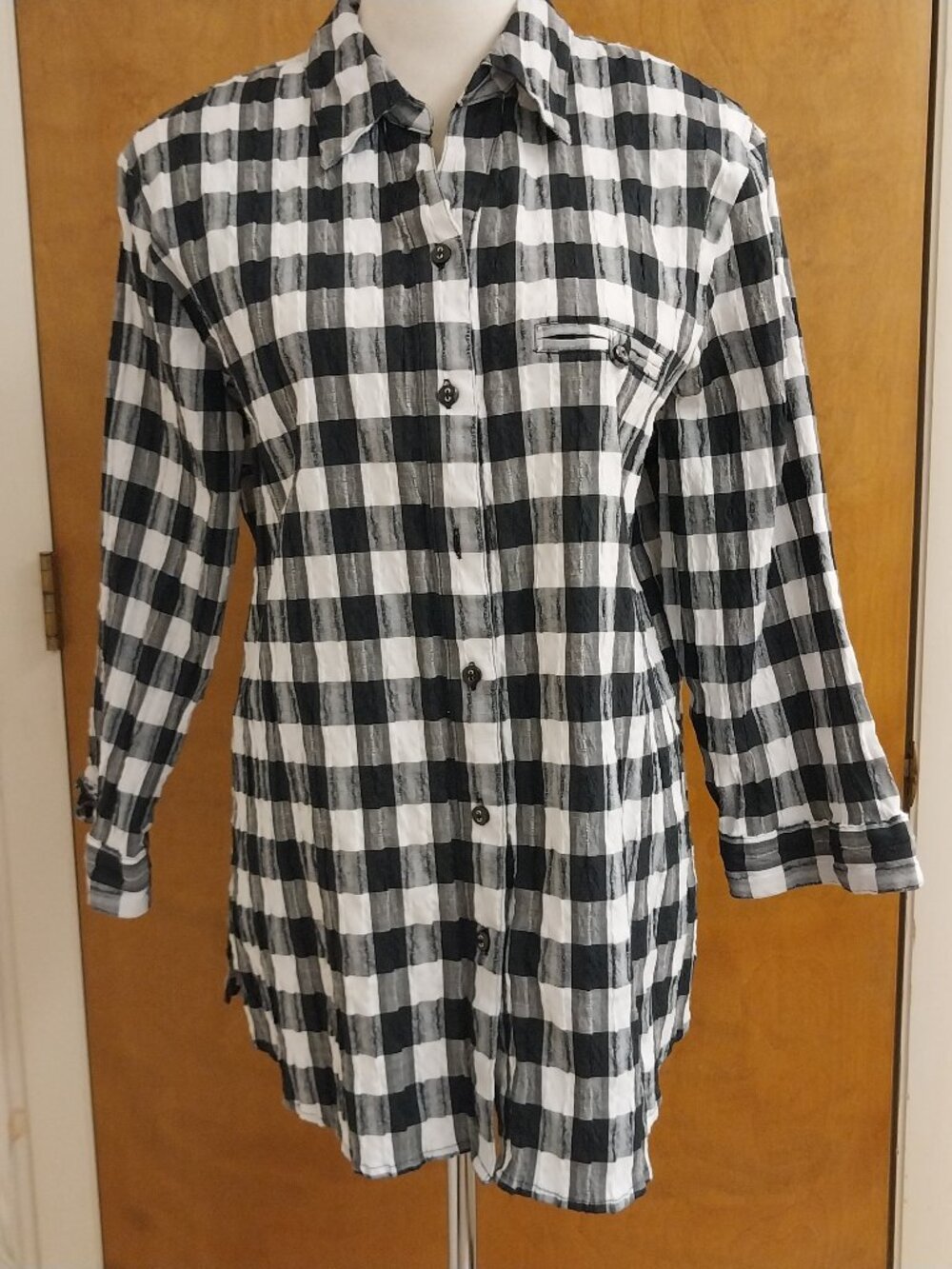 ALLISON DALEY BLACK&WHITE CHECKERED BUTTON DOWN SHIRT SIZE XL*see measurements*